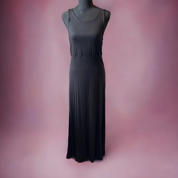 monteau
Los Angeles‎ Black maxi dress size Large - Picture 1 of 8